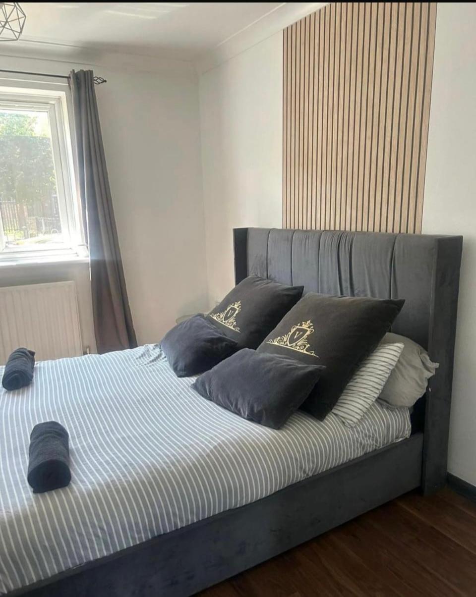 Cosy 2 Bed East