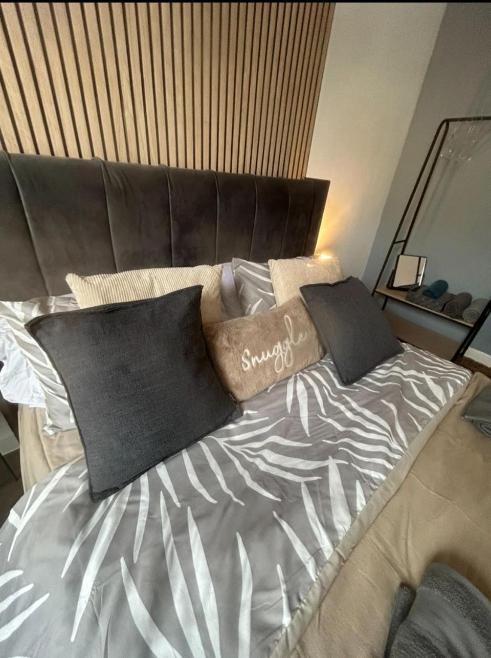 Appartamento Cosy 2 Bed East Londra